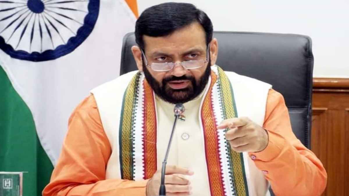 हरियाणा में सियासत गर्म: कलेक्टर रेट को लेकर हंगामा, कांग्रेस ने लगाया आरोप तो सैनी ने “झूठ की मिसाल” कहा