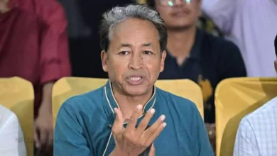 Sonam Wangchuk News: केंद्र सरकार ने SECMOL का FCRA लाइसेंस रद्द किया, विरोध प्रदर्शन के बाद बड़ा फैसला Sonam Wangchuk News: केंद्र सरकार ने SECMOL का FCRA लाइसेंस रद्द किया, विरोध प्रदर्शन के बाद बड़ा फैसला