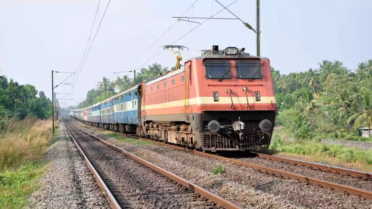 रेलवे का बड़ा तोहफा: हिसार-जयपुर स्पेशल ट्रेन की शुरुआत, दिल्ली-लालगढ़ रेल सेवा भी शुरू
