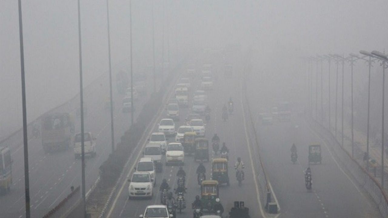 रेवाड़ी में खतरनाक हुआ प्रदूषण, ग्रेप-3 लागू: डीजल वाहनों और निर्माण कार्यों पर लगी रोक रेवाड़ी में खतरनाक हुआ प्रदूषण, ग्रेप-3 लागू: डीजल वाहनों और निर्माण कार्यों पर लगी रोक