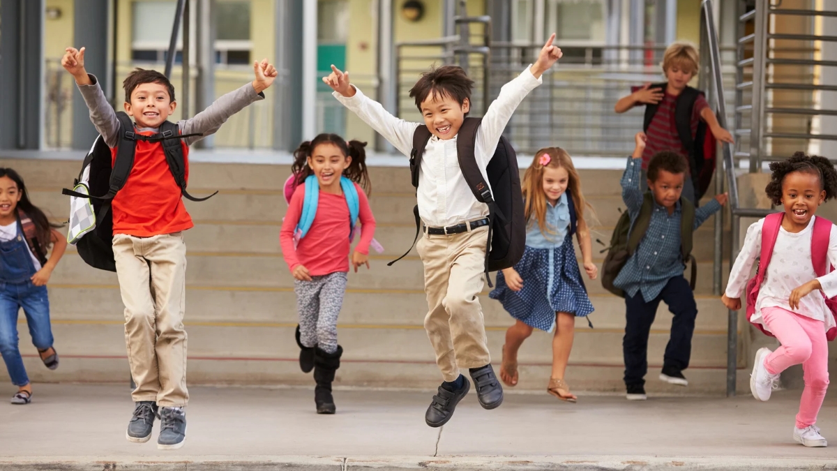 कड़ाके की ठंड का कहर: इस राज्य में स्कूल बंद, बच्चों को मिली लंबी सर्दियों की छुट्टियां कड़ाके की ठंड का कहर: इस राज्य में स्कूल बंद, बच्चों को मिली लंबी सर्दियों की छुट्टियां