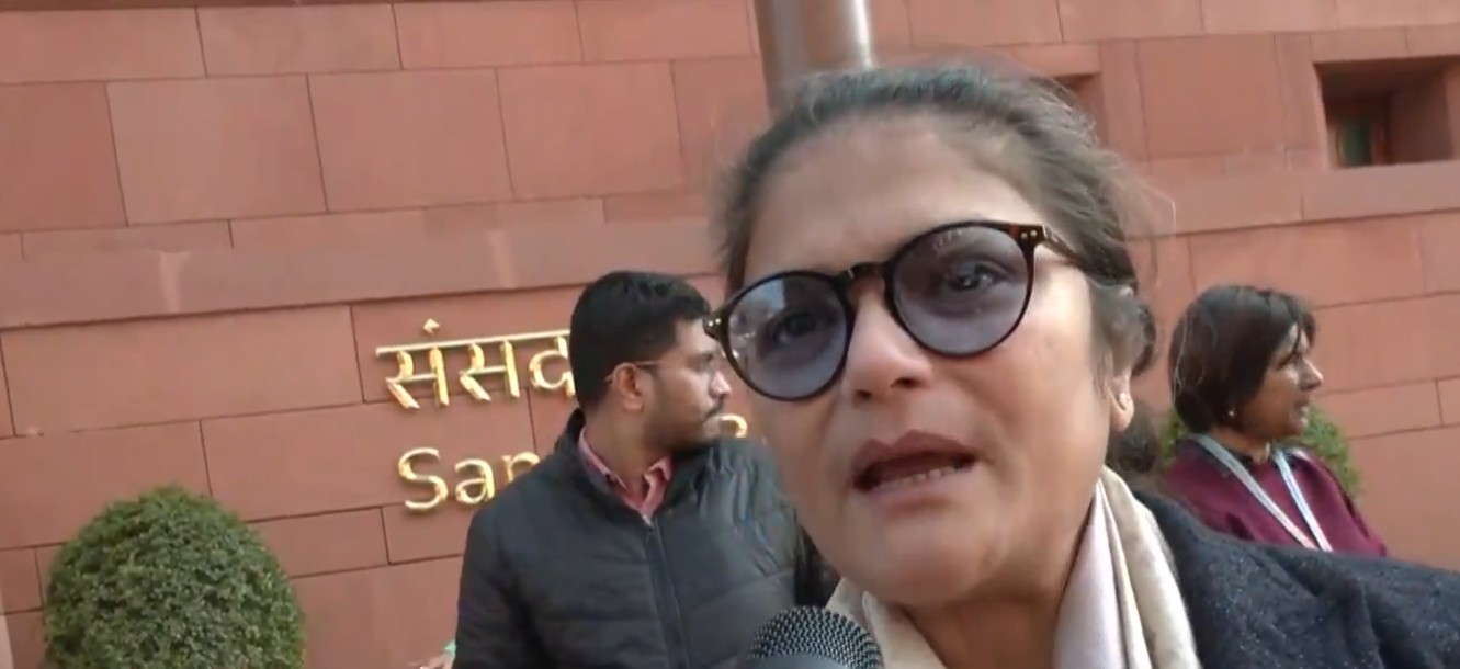 संसद में 'चुनाव सुधार' पर चर्चा के बाद विपक्ष के सांसद फिर बोले- भाजपा के इशारे पर चल रहा निर्वाचन आयोग संसद में 'चुनाव सुधार' पर चर्चा के बाद विपक्ष के सांसद फिर बोले- भाजपा के इशारे पर चल रहा निर्वाचन आयोग