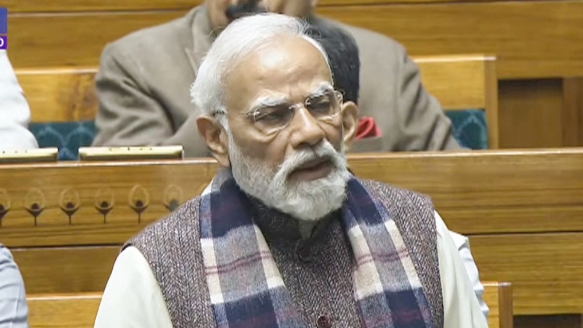 पिछले 11 वर्षों में देश के टेक्सटाइल क्षेत्र में आया ऐतिहासिक बदलाव, इन्फ्रास्ट्रक्चर से लेकर स्किल में हुआ सुधार: पीएम मोदी New Delhi: Winter Session of Parliament (Lok Sabha)