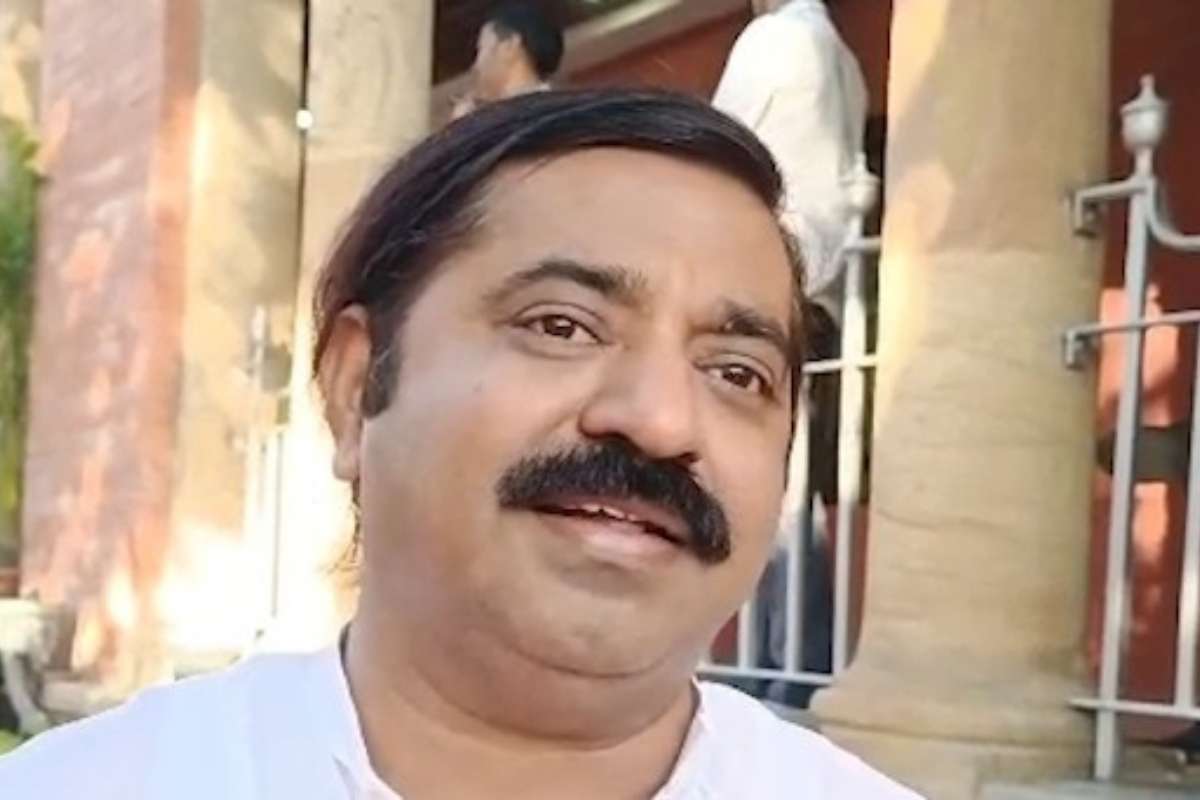 राहुल गांधी विदेश जाकर देश की छवि को खराब करते हैं: राम कदम राहुल गांधी विदेश जाकर देश की छवि को खराब करते हैं: राम कदम