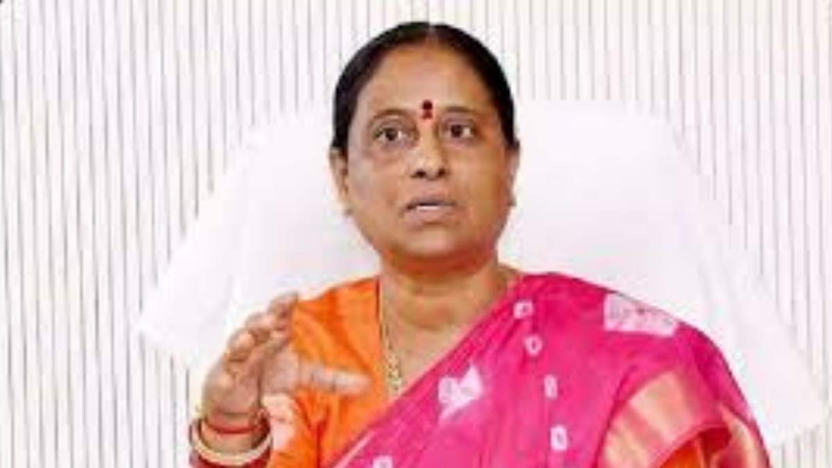 तेलंगाना मंत्री कोंडा सुरेखा के खिलाफ हैदराबाद कोर्ट ने गैर-जमानती वारंट जारी किया konda-surekha-nbw-issued-ktr-defamation-case-hyderabad-court