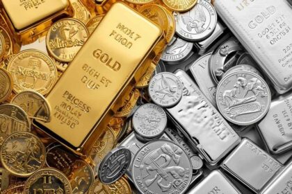 सोना फिर ₹659 सस्ता, चांदी 243 रुपये महंगी: देखें 2 दिसंबर 2025 के लेटेस्ट गोल्ड-चांदी रेट
