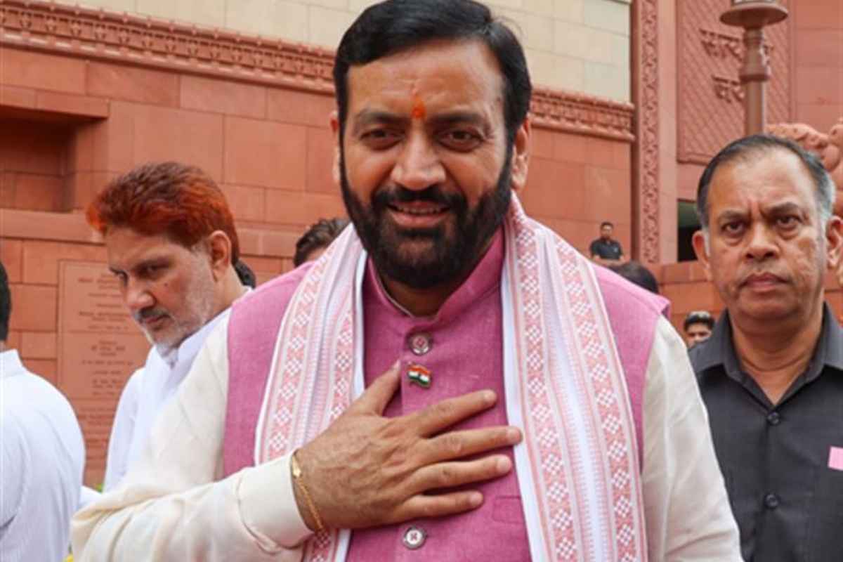 हरियाणा के किसानों को बड़ी राहत: CM नायब सैनी ने लॉन्च की OTS योजना, 6.81 लाख किसानों का ब्याज माफ हरियाणा के किसानों को बड़ी राहत: CM नायब सैनी ने लॉन्च की OTS योजना, 6.81 लाख किसानों का ब्याज माफ