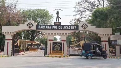 हरियाणा पुलिस की मेगा प्लानिंग! जेल से चल रहे एक्सटॉर्शन रैकेट और ड्रग माफ़िया पर कसेगा शिकंजा, DGP की अध्यक्षता में अहम बैठक हरियाणा पुलिस की मेगा प्लानिंग! जेल से चल रहे एक्सटॉर्शन रैकेट और ड्रग माफ़िया पर कसेगा शिकंजा, DGP की अध्यक्षता में अहम बैठक