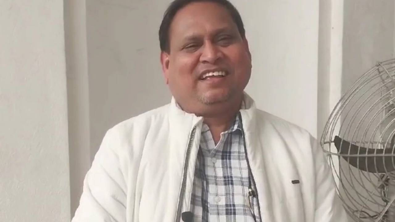 मुर्शिदाबाद में ‘बाबरी मॉडल’ मस्जिद की नींव रखे जाने पर संग्राम छिड़ा, रामनगरी से दिल्ली तक तीखी राजनीतिक गर्माहट मुर्शिदाबाद में ‘बाबरी मॉडल’ मस्जिद की नींव रखे जाने पर संग्राम छिड़ा, रामनगरी से दिल्ली तक तीखी राजनीतिक गर्माहट