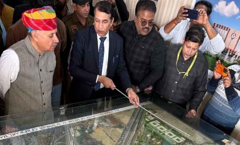 रेवाड़ी में विकास के वादे बनाम हकीकत: AIIMS, बस स्टैंड और करोड़ों की योजनाओं पर क्यों अटकी उम्मीदें?