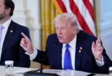 अमेरिका में क्रेडिट कार्ड वालों की चांदी, ट्रंप ने ब्याज दरों पर चलाया 'हंटर', अब 10 फीसदी से ज्यादा नहीं लगेगा चार्ज