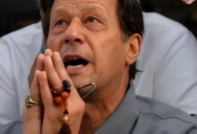 Imran Khan Health Crisis: क्या जेल की कालकोठरी में खो रही है इमरान की आंखों की रोशनी? 90 मिनट का 'हाई-वोल्टेज' मेडिकल टेस्ट और सोमवार को सुप्रीम कोर्ट का बड़ा फैसला!