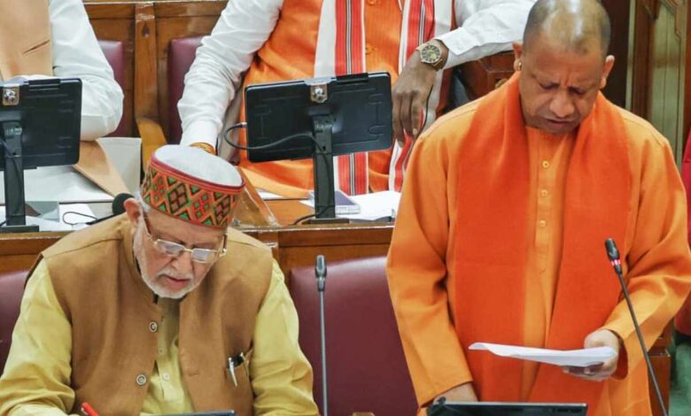 UP Budget 2026: योगी सरकार का 9 लाख करोड़ का दांव, क्या आपकी जेब और भविष्य के लिए है इसमें कुछ खास?